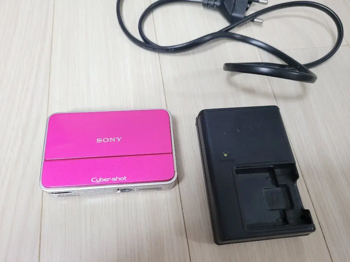 SONY Cyber-shot DSC-T2 デジカメ ほぼ新品 3373 소니 dsc-t2